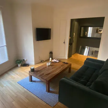 Petit Coin De Paradis 16 Paris